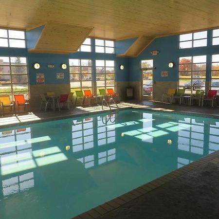 Comfort Inn & Suites - Chisago City Bagian luar foto