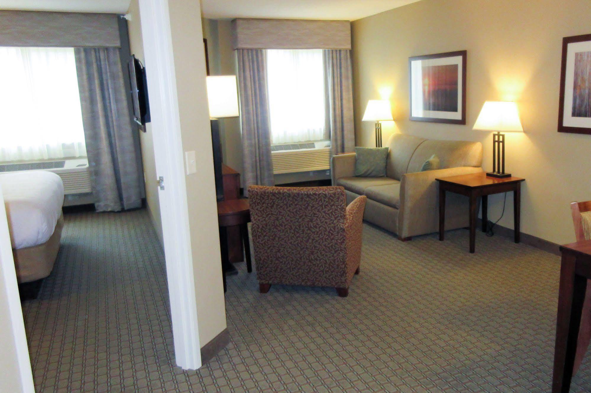 Comfort Inn & Suites - Chisago City Bagian luar foto