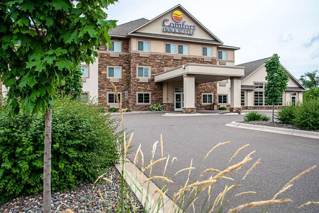 Comfort Inn & Suites - Chisago City Bagian luar foto